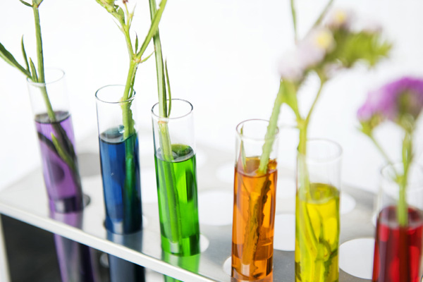 公司產(chǎn)品廣泛應(yīng)用于醫(yī)藥、電子、環(huán)保、塑料、紡織、日化等領(lǐng)域